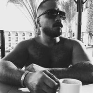09008-Tarek